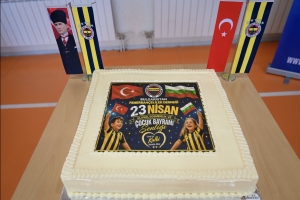 Bulgaristan Fenerbahçeliler Derneği Sofya’da 23 Nisan Şenliğini Coşkuyla Gerçekleştirdi