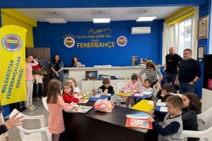 Bulgaristan Fenerbahçeliler Derneği Türkçe Kulübü İlk Dersini Büyük Bir İlgiyle Gerçekleştirdi