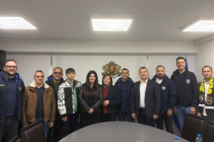 Bulgaristan Fenerbahçeliler Derneği’nden Ulanlı’da 600 Kişilik İftar Buluşması