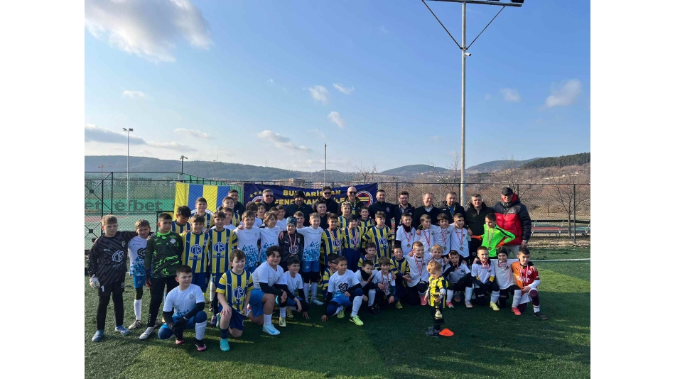 Bulgaristan ve Batı Trakya Fenerbahçeliler Dernekleri Dostluk Turnuvasını Başarıyla Gerçekleştirdi!