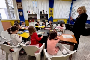 Bulgaristan Fenerbahçeliler Derneği Türkçe Kulübü İlk Dersini Büyük Bir İlgiyle Gerçekleştirdi